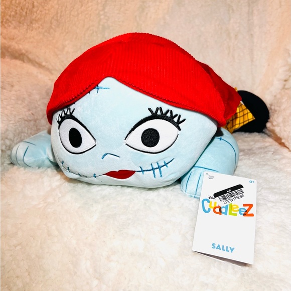 Cuddleez Sally Disney Store Official Large Plush Pillow - New - Picture 2 of 8